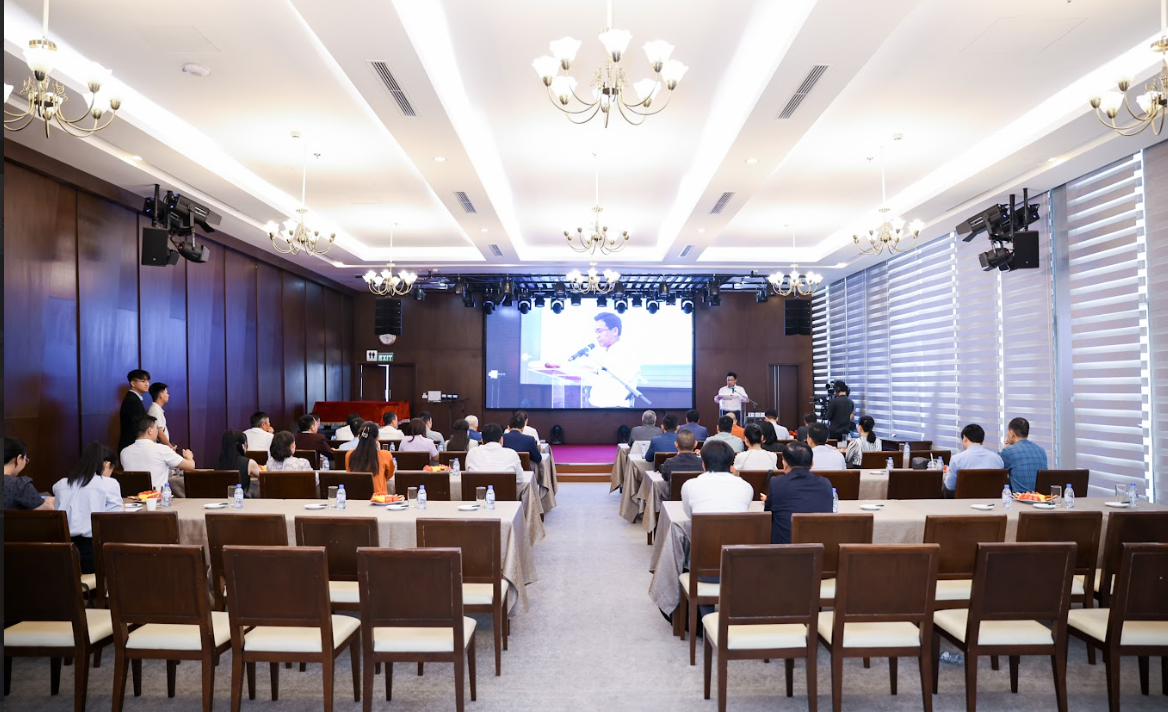 Kết Nối Liên Tỉnh: Mở Rộng Mạng Lưới Doanh Nhân Vũ - Võ Toàn Quốc